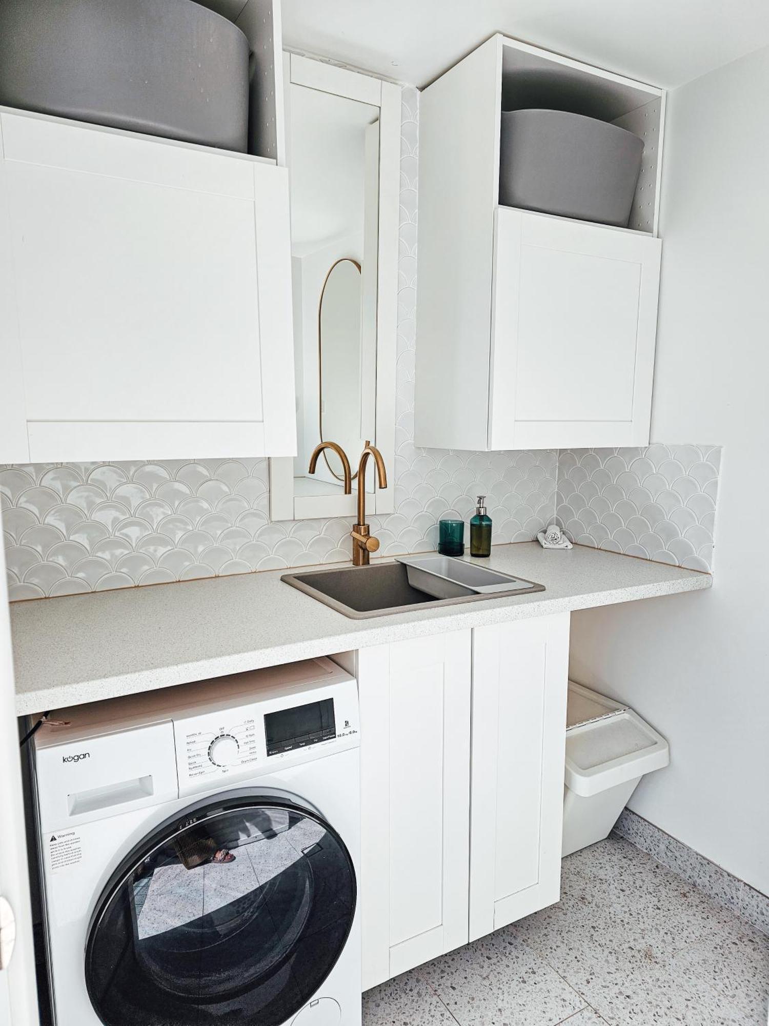 Holiday home 2-min Walk To Modern Firepit Yard Kids Welcome Ettalong Beach